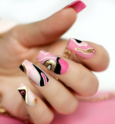 Cheap Nails Salon in Dubai